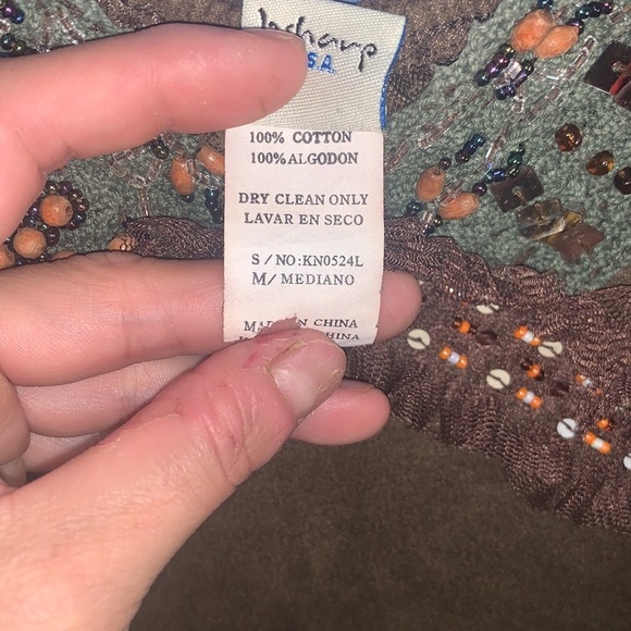 Cute brown Dress with beadwork size Medium - Picture 13 of 16